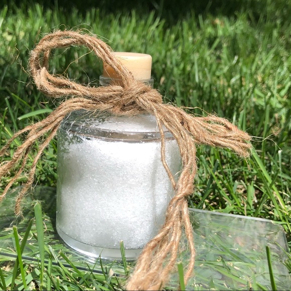 SELF CARE KIT - Picture 2 of 6